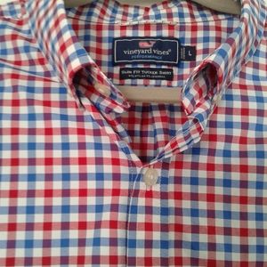 Vineyard Vines Slim Fit Tucker Shirt. Size Large